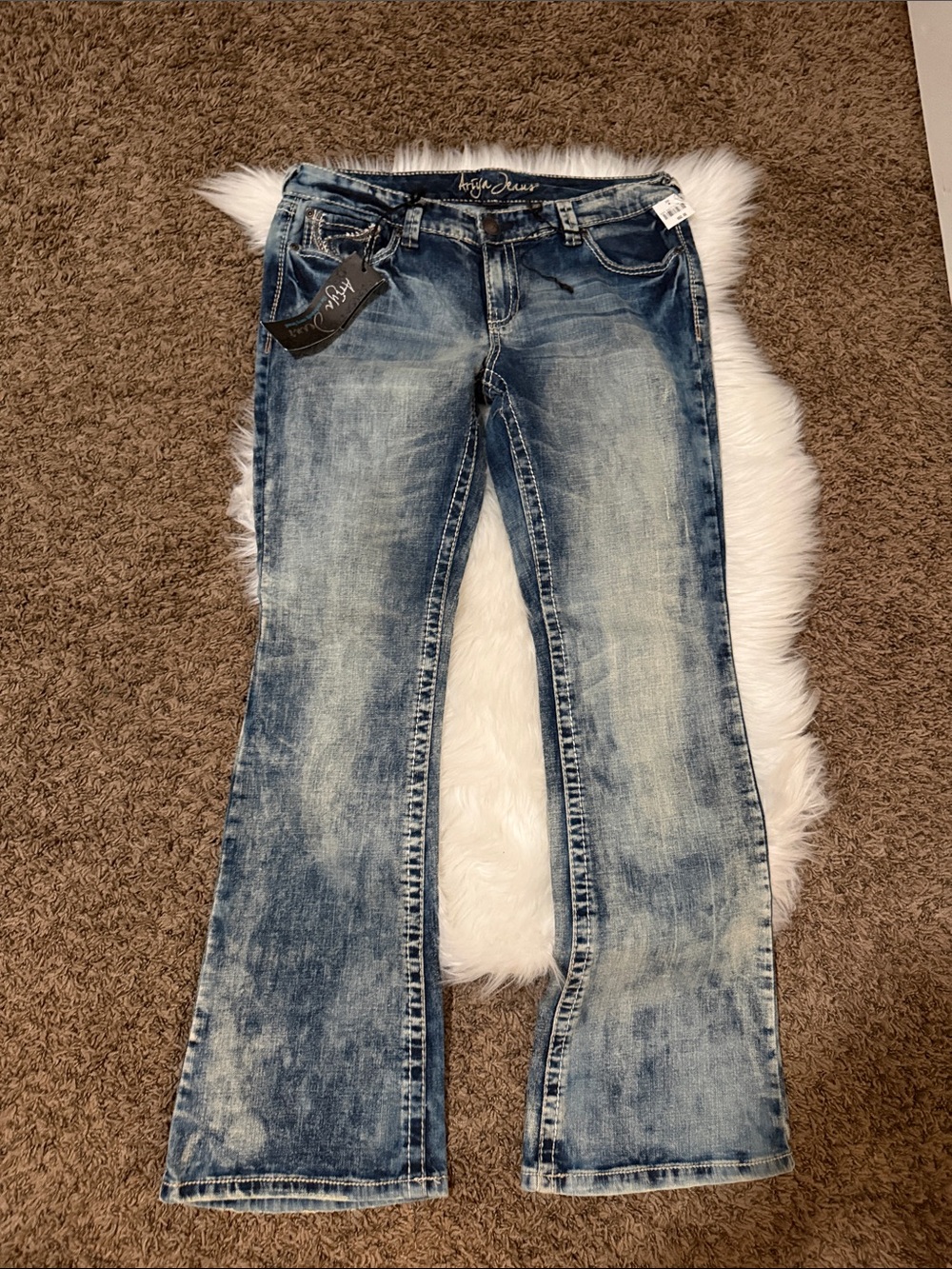 Ariya Vintage Wash Women’s Jeans - Light Blue